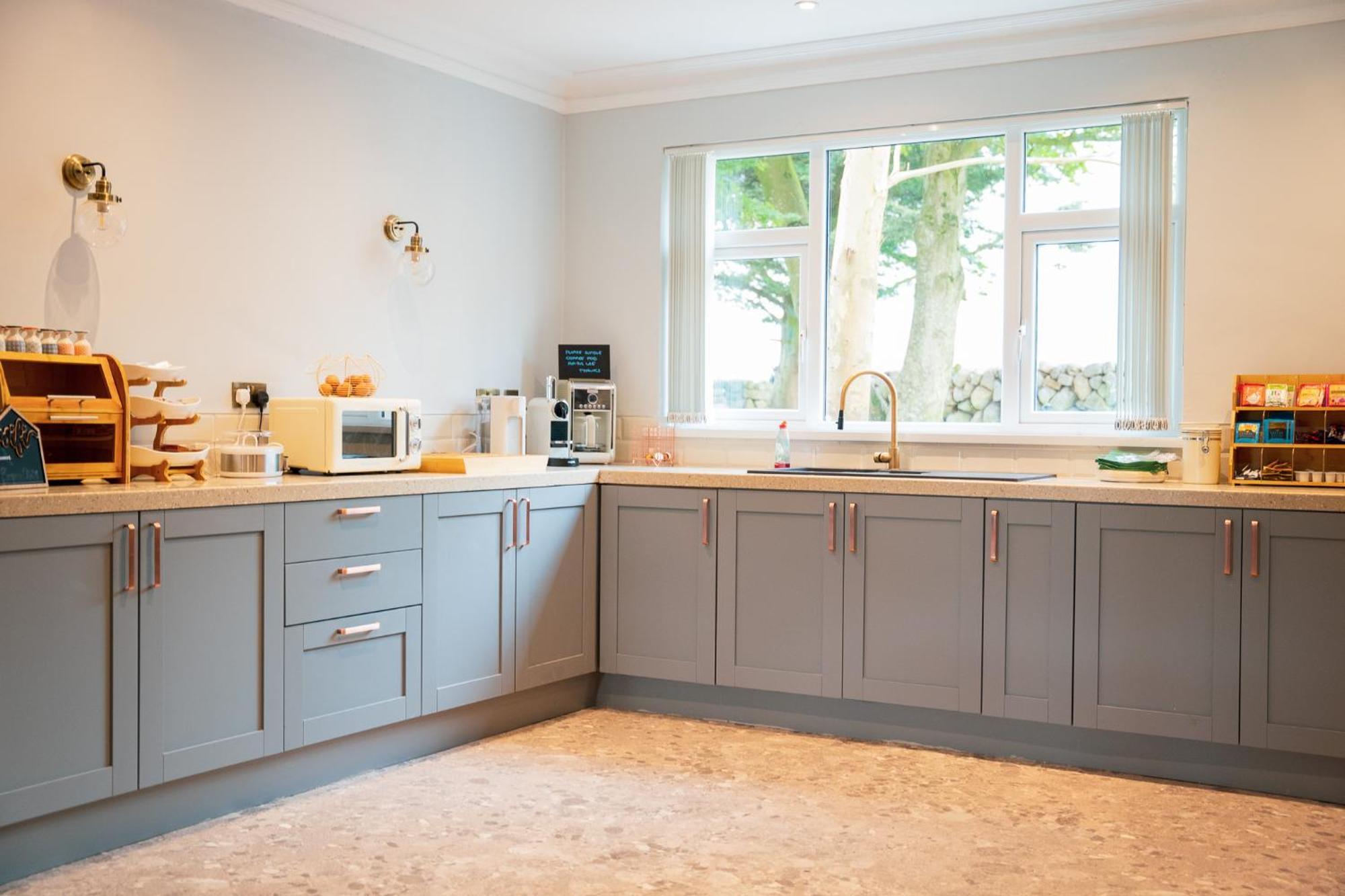 Отель The Brambles Retreat In The Mournes Annalong Экстерьер фото