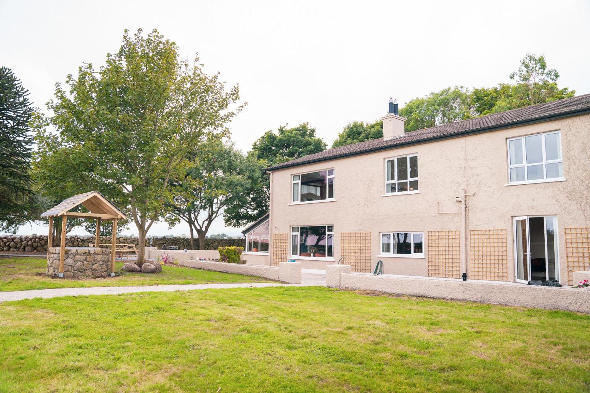 Отель The Brambles Retreat In The Mournes Annalong Экстерьер фото